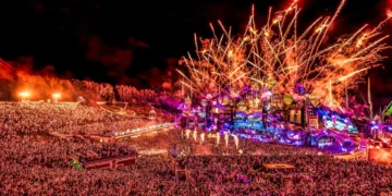 Tragedia en Tomorrowland: muere una mujer de 35 años durante la jornada inaugural