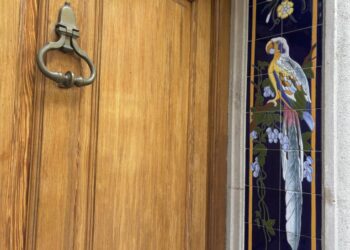 Manises subvenciona la colocación de cerámica en las fachadas