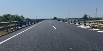 plena operatividad a la CV-42 tras completar las obras del puente sobre el río Magro dañado por la riada