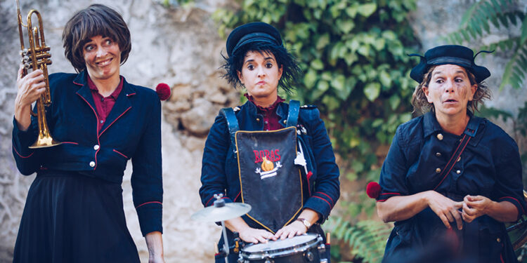 El monólogo 'En mitad de tanto fuego' inspirado en La Ilíada llega a Sagunt a Escena 1 El monólogo 'En mitad de tanto fuego' inspirado en La Ilíada llega a Sagunt a Escena