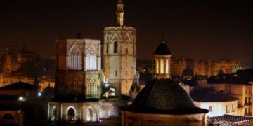 El corazón de Valencia volverá a brillar: nueva iluminación para la Catedral y el Miguelete
