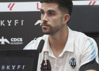 ‘Punt a punt’ ofrece cinco partidos en directo por À Punt Ràdio