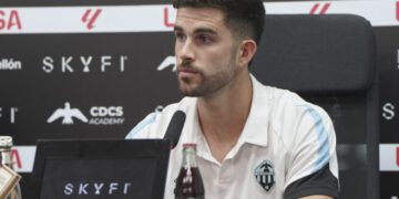 ‘Punt a punt’ ofrece cinco partidos en directo por À Punt Ràdio
