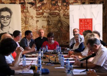 Lo Rat Penat denuncia una volta més que la AVL actua com una sucursal de l’Institut d’Estudis Catalans