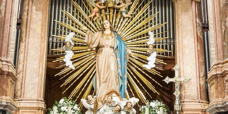 La diócesis de Valencia celebra este viernes la Asunción de la Virgen Con misas solemnes y procesiones 1 La diócesis de Valencia celebra este viernes la Asunción de la Virgen Con misas solemnes y procesiones