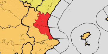 AEMET eleva en el litoral de Valencia a rojo la alerta por temperaturas extremas