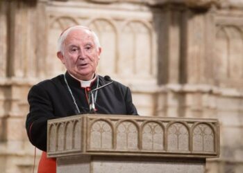 El Cardenal Cañizares sale del hospital y su recuperación continuará en su residencia