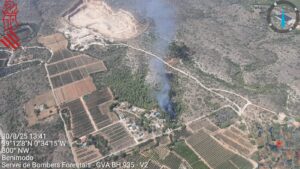 Declarado un incendio forestal en Benimodo