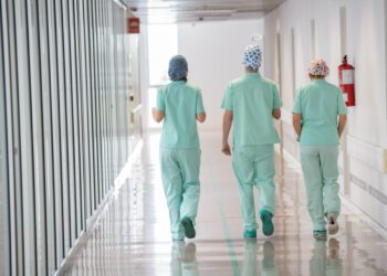 El Grupo Sanitario Ribera comparte sus avances en sostenibilidad en su nueva memoria 2024