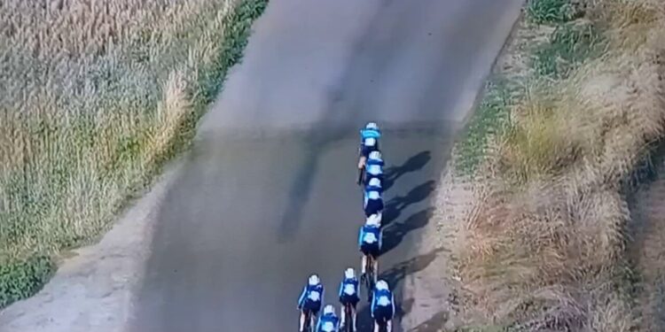 Las protestas contra la presencia de un equipo de Israel en La Vuelta llega a la carrera