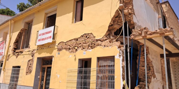 Picanya expulsa a 65 vecinos de sus casas de l'Almassereta, expropiando 23 viviendas 1 Picanya expulsa a 65 vecinos de sus casas de l'Almassereta, expropiando 23 viviendas