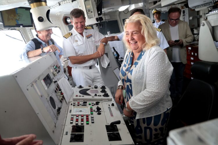 Visita del Buque Escuela “Brasil” al Puerto de Valencia