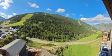 Las segundas vacaciones de Pedro Sánchez y Begoña Gómez en Soldeu, Andorra