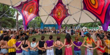 El Rototom Sunsplash celebra su ecuador con público de 94 países y una jornada que une reggae, activismo y cultura