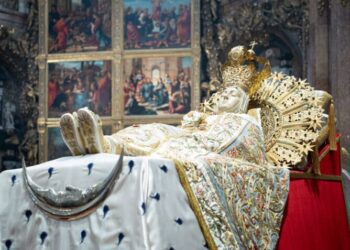 La Catedral Metropolitana de Valencia celebra este viernes la solemnidad de la Asunción Advocación a la que fue dedicada el templo en el siglo XIII 1 La Catedral Metropolitana de Valencia celebra este viernes la solemnidad de la Asunción Advocación a la que fue dedicada el templo en el siglo XIII