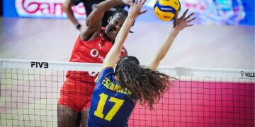 voleibol femenino: La campeona de Europa amarga el estreno de España en el Campeonato del Mundo