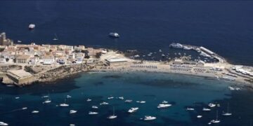 El Ayuntamiento de Alicante recibe siete ofertas para gestionar el hotel Casa del Gobernador de Tabarca durante 15 años