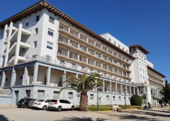 Sanidad culmina el traslado de pacientes del Doctor Moliner al nuevo hospital Mislata-Quart