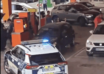 Un fallo informático en una gasolinera de Alfafar obliga a intervenir hasta la Policía