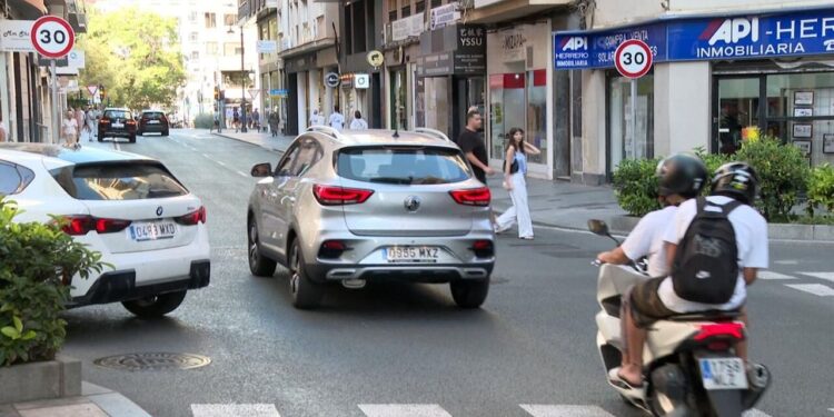 Circular a 30 km/h reduce un 38% los accidentes de tráfico: un modelo de movilidad más seguro y sostenible 1 Circular a 30 km/h reduce un 38% los accidentes de tráfico: un modelo de movilidad más seguro y sostenible