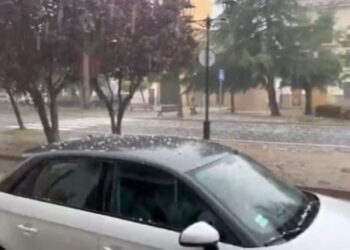 Tormentas intensas descargan en Castellón: granizadas en el interior norte y más de 35 litros por metro cuadrado en Vilafranca