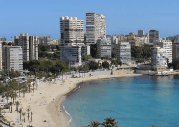 Cierre de la Playa de l'Albufereta en Alicante 4 Cierre de la Playa de l'Albufereta en Alicante
