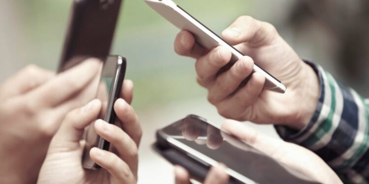 Caída del servicio móvil en Valencia — Martes 19 de agosto de 2025 1 Caída del servicio móvil en Valencia — Martes 19 de agosto de 2025