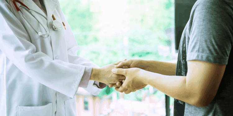 Sanidad implanta un nuevo plan de humanización para ofrecer una atención sanitaria centrada en la persona y poner en valor la labor de los profesionales 1 Sanidad implanta un nuevo plan de humanización para ofrecer una atención sanitaria centrada en la persona y poner en valor la labor de los profesionales