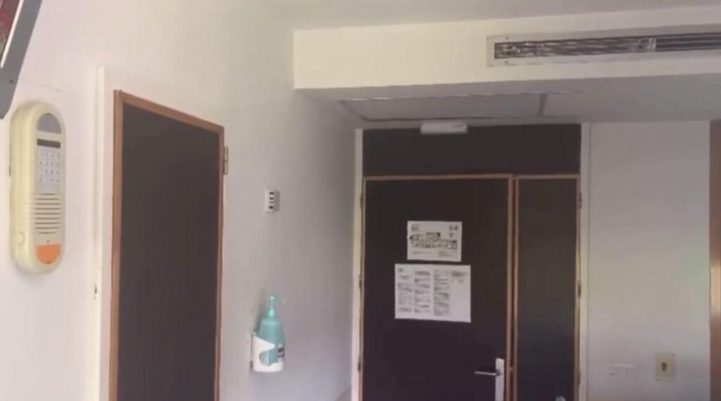 Habitaciones a 40 grados en el Hospital Clínico de Valencia: "Es insoportable" 1 Habitaciones a 40 grados en el Hospital Clínico de Valencia: «Es insoportable»