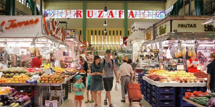 El Ayuntamiento adjudica las obras para la mejora energética del Mercado de Russafa por 1,6 millones de euros 1 El Ayuntamiento adjudica las obras para la mejora energética del Mercado de Russafa por 1,6 millones de euros