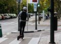 Los patinetes ya tienen "matrícula": Tráfico activa el registro obligatorio para poder asegurarlos