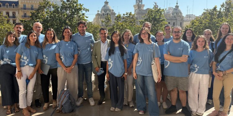 Valencia lanza una macroencuesta sobre bienestar animal para convertirse en ciudad “pet friendly”