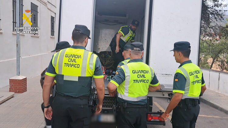 Detenido el conductor de un camión por transportar más de tonelada y media de hachís