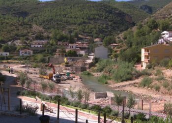 Sin puente ni pasarelas: Sot de Chera sigue luchando por reconstruir sus infraestructuras tras la DANA