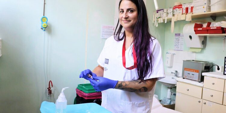El Hospital General de Valencia amplía la consulta de Micropigmentación Oncológica a más pacientes tras su éxito en mujeres con cáncer de mama 1 El Hospital General de Valencia amplía la consulta de Micropigmentación Oncológica a más pacientes tras su éxito en mujeres con cáncer de mama