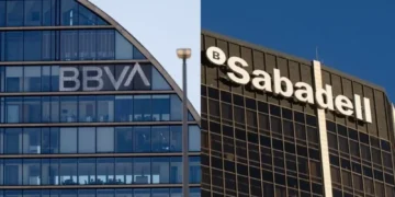 BBVA mejora un 10% su oferta en la OPA sobre Banco Sabadell en el tramo final de la operación