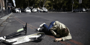 Muere un hombre de 40 años tras caer de su patinete eléctrico en Vinaròs