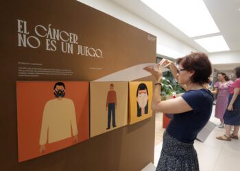 "Menos es más": la exposición de la AECC que acerca a los valencianos recomendaciones saludables para prevenir el cáncer 1 "Menos es más": la exposición de la AECC que acerca a los valencianos recomendaciones saludables para prevenir el cáncer