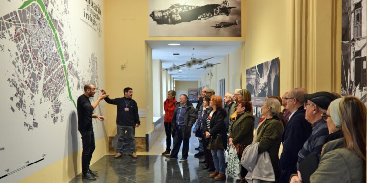 Rutas turísticas y culturales por Valencia con CaminArt 1 Rutas turísticas y culturales por Valencia con CaminArt