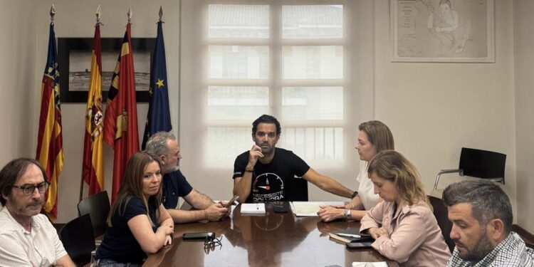 Paterna declara no lectivo mañana martes aunque centros escolares abrirán pero siguen clases supendidas