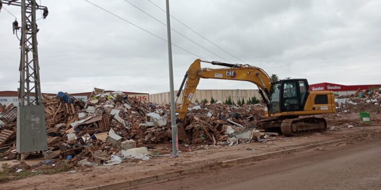 Los polígonos industriales de Valencia siguen en riesgo ante una gran inundación
