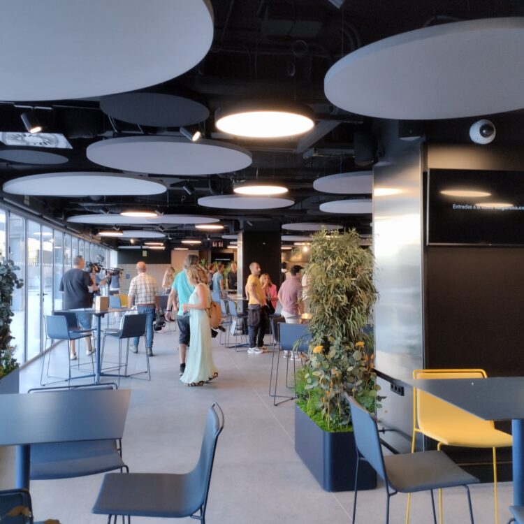 El Roig Arena se presenta al mundo