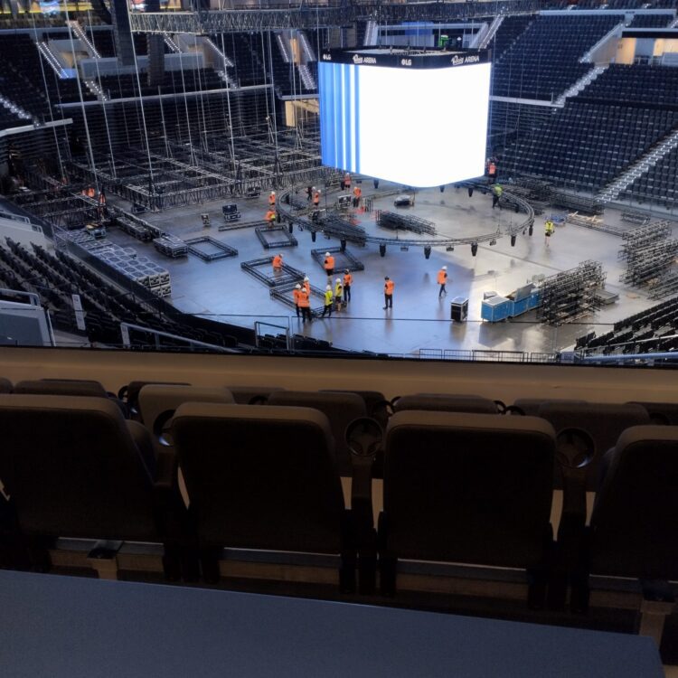 El Roig Arena se presenta al mundo