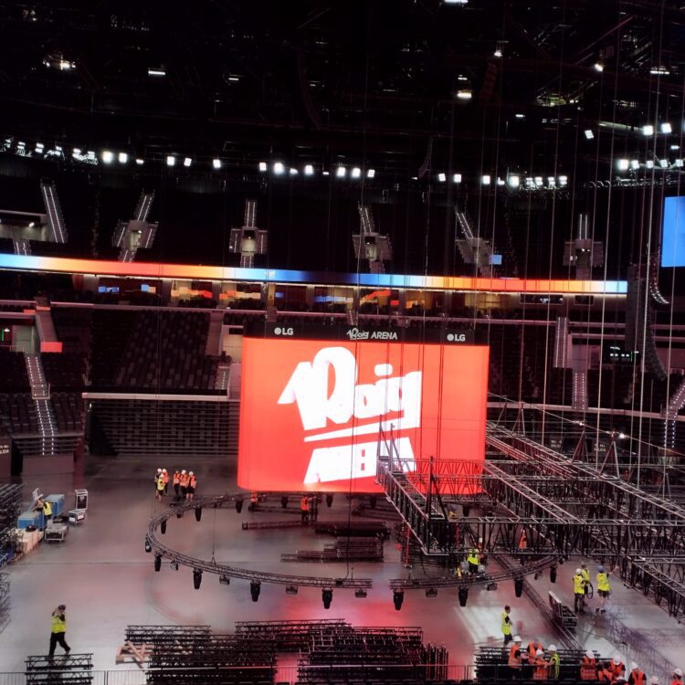 El Roig Arena se presenta al mundo