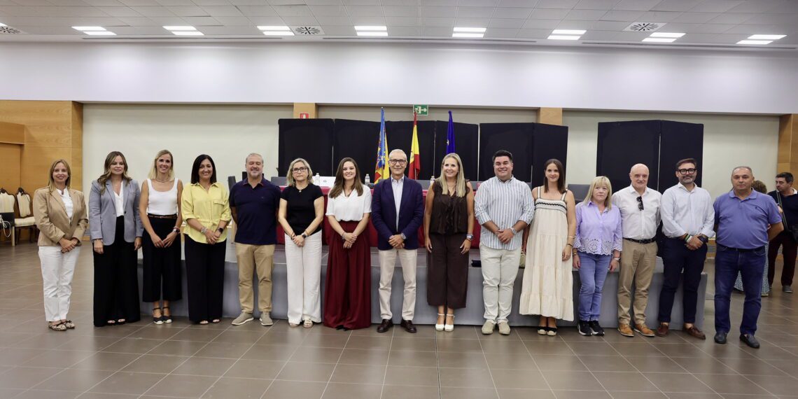 Elegidos los Jurados de las Falleras Mayores de Valencia y Cortes de Honor