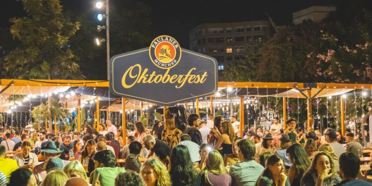 El Oktoberfest Paulaner del 12 al 28 de septiembre junto a La Marina de Valencia 1 El Oktoberfest Paulaner del 12 al 28 de septiembre junto a La Marina de Valencia