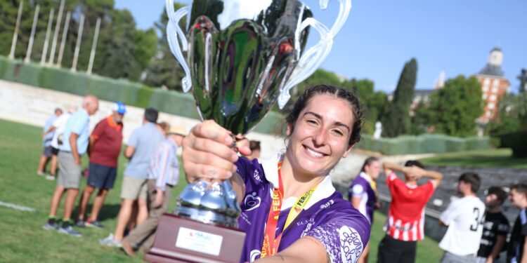 Colina Clinic El Salvador se impone 58-7 a Sant Cugat y levanta su primera Supercopa Iberdrola de Rugby femenino