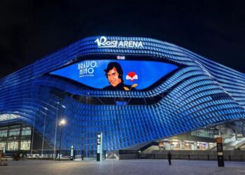 Nino, Juan, El Roig Arena y Valéncia