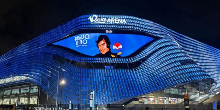 Nino, Juan, El Roig Arena y Valéncia