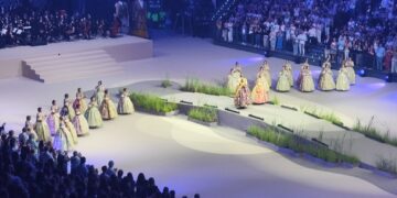 Las Falleras Mayores de Valencia 2025 se despiden con agradecimiento, emoción y lágrimas